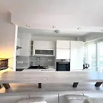 بيت للعطل Near The Sea Cap Martin روكوبرُن كاب مارتي