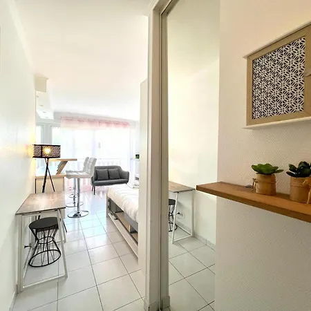 Near The Sea Cap Martin Semesterbostad Roquebrune-Cap-Martin